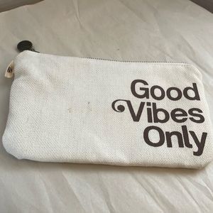 Beach Bum makeup bag